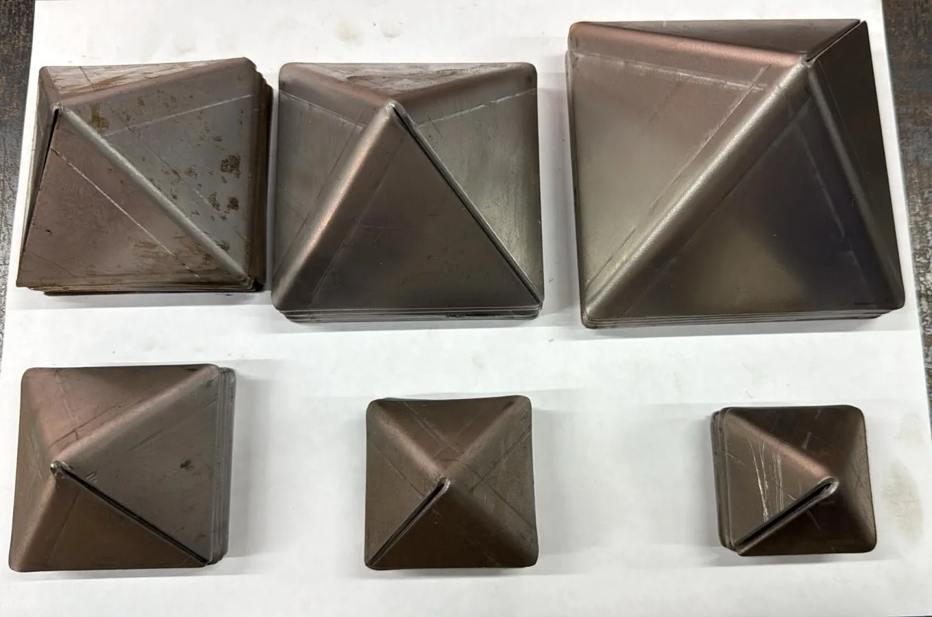 SOMBREROS PIRAMIDES PARA COLUMNA